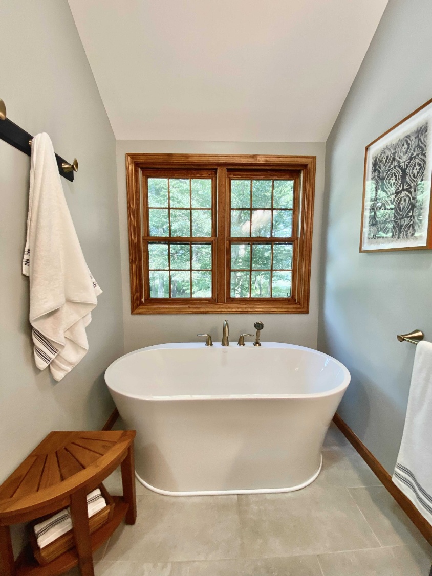 Discover Interiors Bath