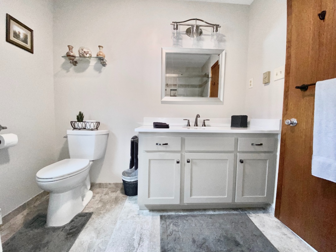 Discover Interiors Bath